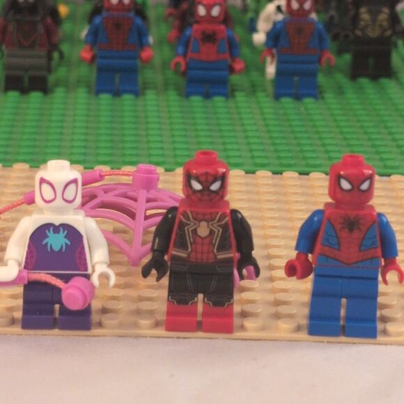 LEGO 30 Marvel Super Heroes And Villains Minifigures Lot Spiderman Ghost Rider - Picture 3 of 11